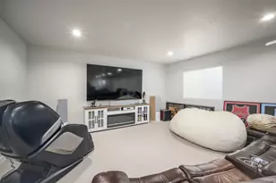 6947 W Granbury Dr, South Jordan, UT 84009 - Photo 31