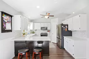 46 N 750 W, Layton, UT 84041 - Photo 9