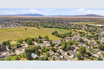 46 N 750 W, Layton, UT 84041 - Photo 43