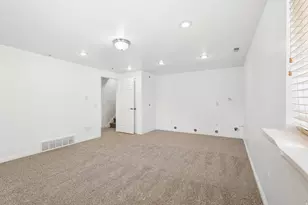 46 N 750 W, Layton, UT 84041 - Photo 27