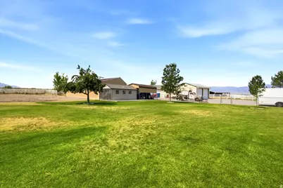 727 W 3460 N, Erda, UT 84074 - Photo 33