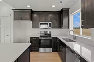 10120 N 5020 W, Elwood, UT 84337 - Photo 15