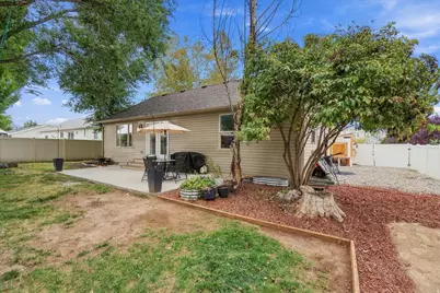436 W 325 N, Clearfield, UT 84015 - Photo 33