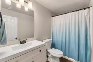 436 W 325 N, Clearfield, UT 84015 - Photo 27