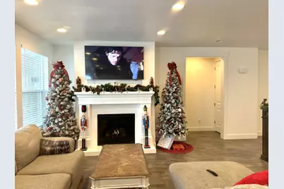 645 W Lafayette St, Stansbury Park, UT 84074 - Photo 9
