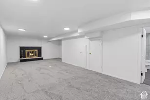 2015 W 4225 S, Roy, UT 84067 - Photo 23
