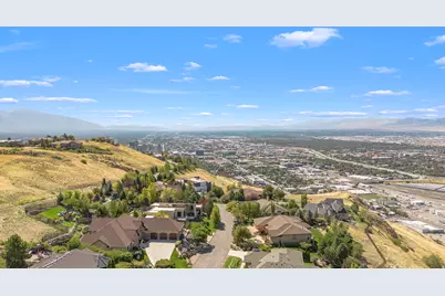 1144 N Twickenham Dr W #137, Salt Lake City, UT 84103 - Photo 13