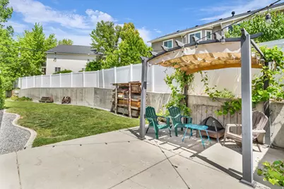 12083 S Joey Pl, Draper, UT 84020 - Photo 37