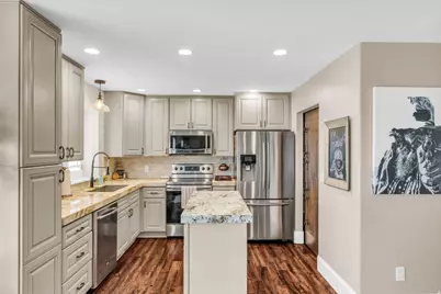 12083 S Joey Pl, Draper, UT 84020 - Photo 11