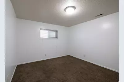 270 E 5100 S, Washington Terrace, UT 84405 - Photo 29