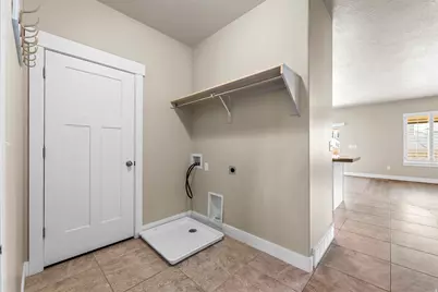 1587 W 430 N, Lindon, UT 84042 - Photo 13