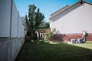 2767 S Irene Dr E, Bountiful, UT 84010 - Photo 15