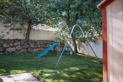 2767 S Irene Dr E, Bountiful, UT 84010 - Photo 17