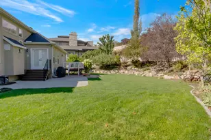 9594 N Aztec Dr, Cedar Hills, UT 84062 - Photo 35