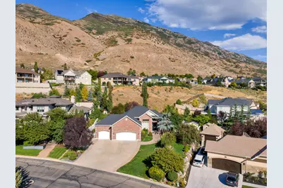 9594 N Aztec Dr, Cedar Hills, UT 84062 - Photo 41