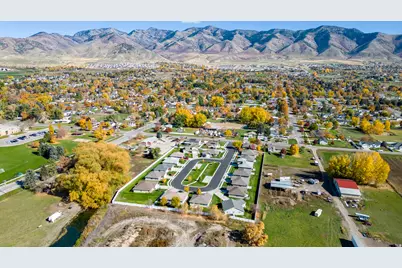 275 W 60 S, Hyde Park, UT 84318 - Photo 39