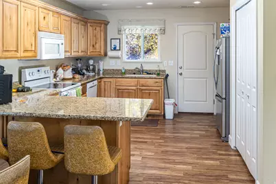 275 W 60 S, Hyde Park, UT 84318 - Photo 9