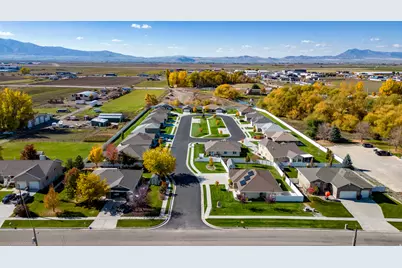 275 W 60 S, Hyde Park, UT 84318 - Photo 41