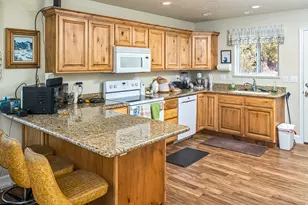 275 W 60 S, Hyde Park, UT 84318 - Photo 11