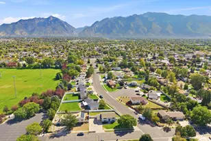10251 S 535 E, Sandy, UT 84070 - Photo 25