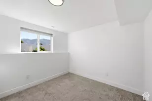 10251 S 535 E, Sandy, UT 84070 - Photo 11