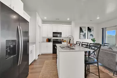 352 E 1850 N #8, North Ogden, UT 84414 - Photo 5