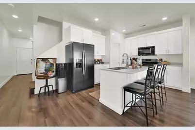 352 E 1850 N #8, North Ogden, UT 84414 - Photo 7