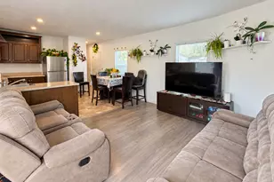 1609 W Redwood Pl S, West Valley, UT 84119 - Photo 3