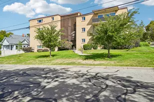 633 E 4th Ave N, Salt Lake City, UT 84103 - Photo 3
