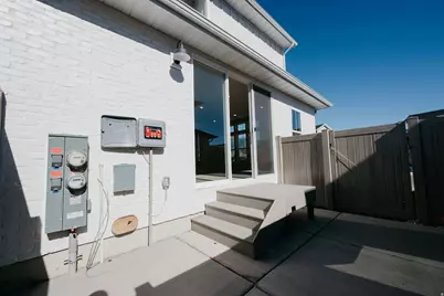 1440 W Pleasant View Dr #3, Kaysville, UT 84037 - Photo 9