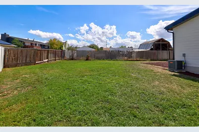4067 S Starwood Cir, West Valley, UT 84120 - Photo 29