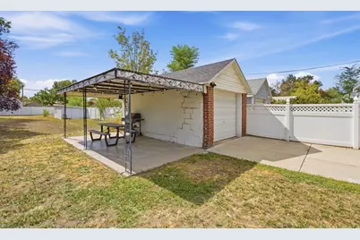 827 W 500 N, Salt Lake City, UT 84116 - Photo 25