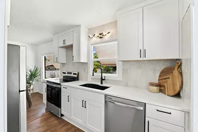 827 W 500 N, Salt Lake City, UT 84116 - Photo 9