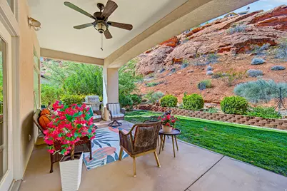 23 N Shadow Ridge Dr, Washington, UT 84780 - Photo 5