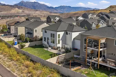 4452 W Bartlett Dr, Herriman, UT 84096 - Photo 35