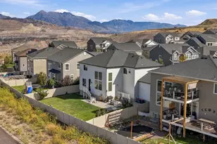4452 W Bartlett Dr, Herriman, UT 84096 - Photo 35