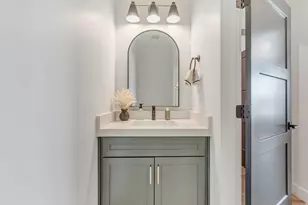 4887 W Bayard Ln S, West Jordan, UT 84081 - Photo 17