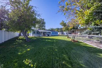 935 E 3000 N #10, Layton, UT 84040 - Photo 5