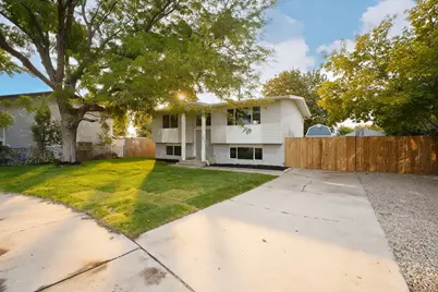 4461 S Cherry Blossom Cir, West Valley, UT 84120 - Photo 31