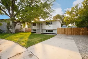 4461 S Cherry Blossom Cir, West Valley, UT 84120 - Photo 31