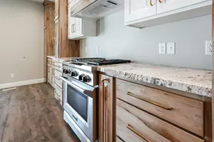 3263 E 2720 S, Spanish Fork, UT 84660 - Photo 9