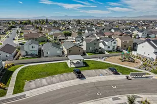 1858 E Fall St, Eagle Mountain, UT 84005 - Photo 35