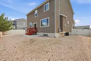 6668 N Pratt Pl E, Stansbury Park, UT 84074 - Photo 17