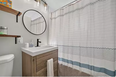 2058 W 4400 S, Roy, UT 84067 - Photo 19