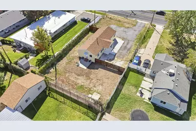 2058 W 4400 S, Roy, UT 84067 - Photo 5