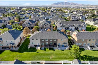 3166 W Desert Lily Dr, Lehi, UT 84043 - Photo 5