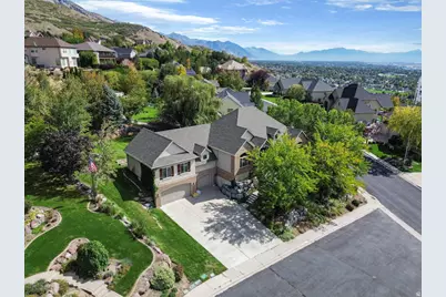 8994 S Forest Lake Cir, Cedar Hills, UT 84062 - Photo 5