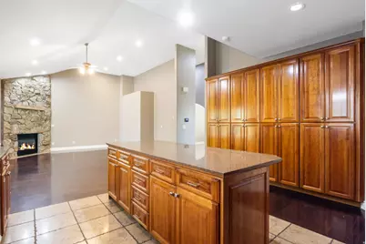 8994 S Forest Lake Cir, Cedar Hills, UT 84062 - Photo 17