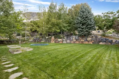 8994 S Forest Lake Cir, Cedar Hills, UT 84062 - Photo 59