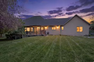 8994 S Forest Lake Circle, Cedar Hills, UT 84062 - Photo 3